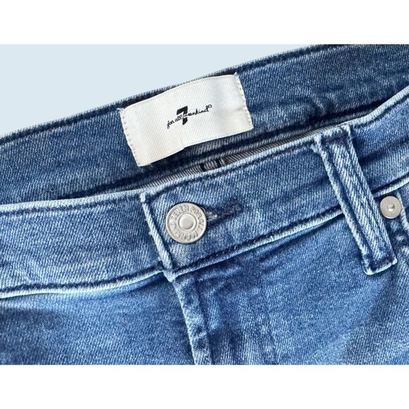 7 FOR ALL MANKIND Cropped Alexa Raw Hem Straight Leg Jean Sz 31 - Picture 4 of 8